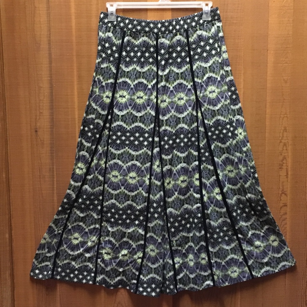 🌻 5/$25 GNW Boho Maxi Skirt